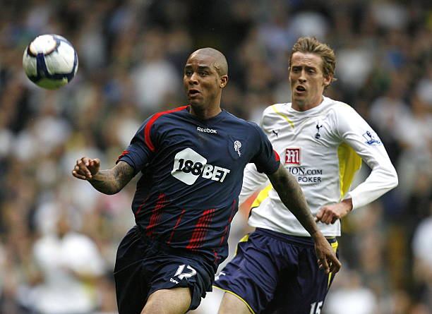 仅确保了球 仅确保了球