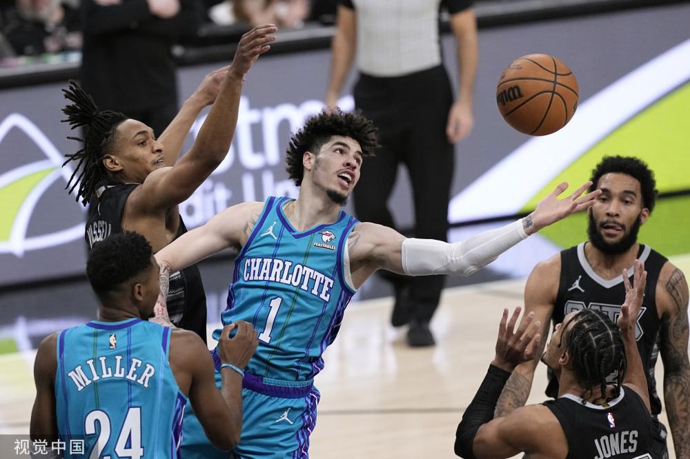 得尤为出色 得尤为出色