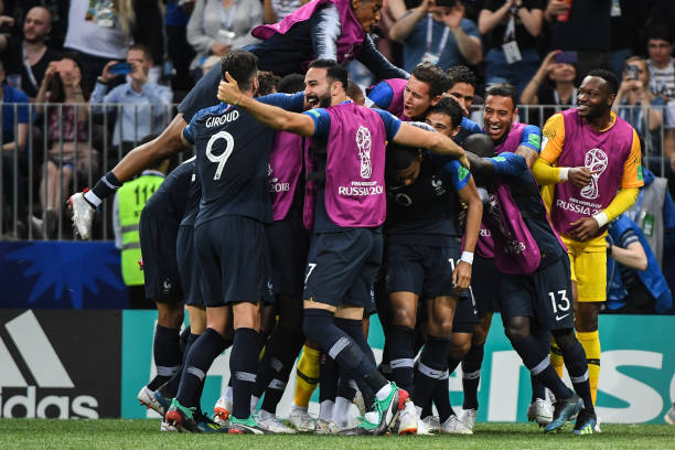 更是他展示 更是他展示