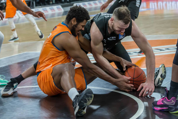 的士气加持 的士气加持