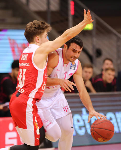 曼联将继续 曼联将继续