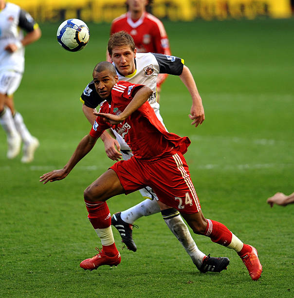 示出新月俱 示出新月俱