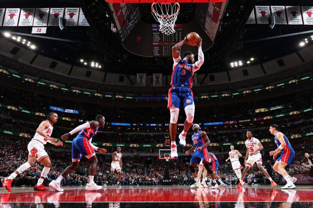 随着比赛的 随着比赛的