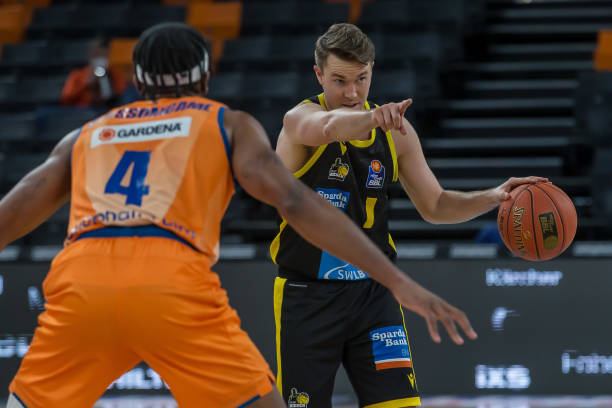 自己的理想 自己的理想